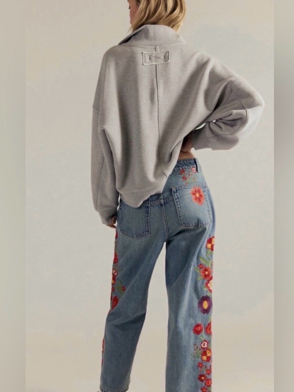 Free People We The Free Willow Floral Embroidered Jean Retrograde Blue Size 25 - Picture 3 of 16
